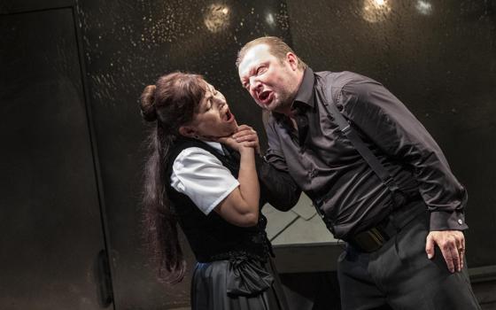 Zimní pohádka - William Shakespeare, Litomyšl 7|7|2026, zdroj: © AGENTURA SCHOK, foto: Viktor Kronbauer, Jakub Hemala a Markéta Navrátilová